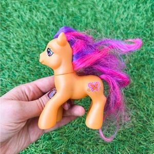 2/$15 My Little Pony Scootaloo Figure 2007 Hasbro G3 Orange butterfly MLP Hasbro